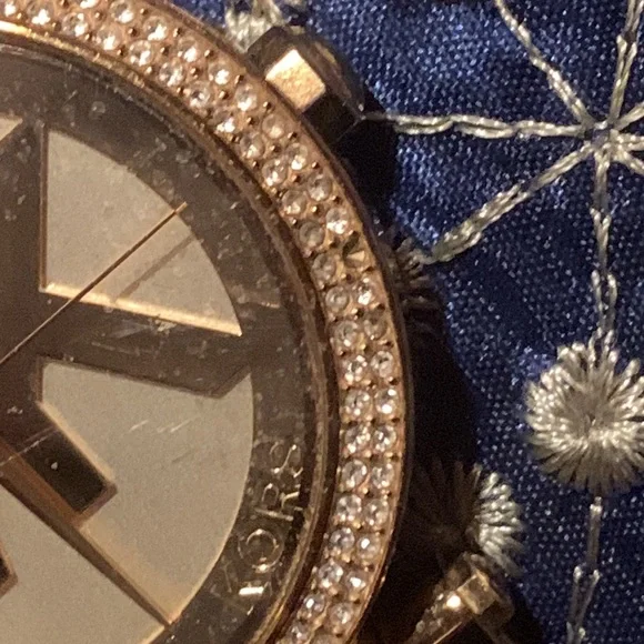 MK watch - Picture 5 of 7